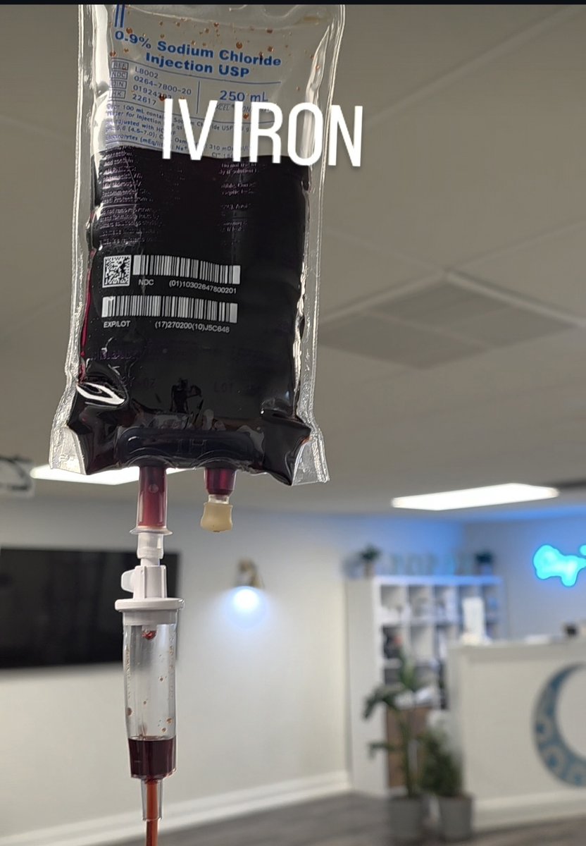 IV therapy compounds and vitamins